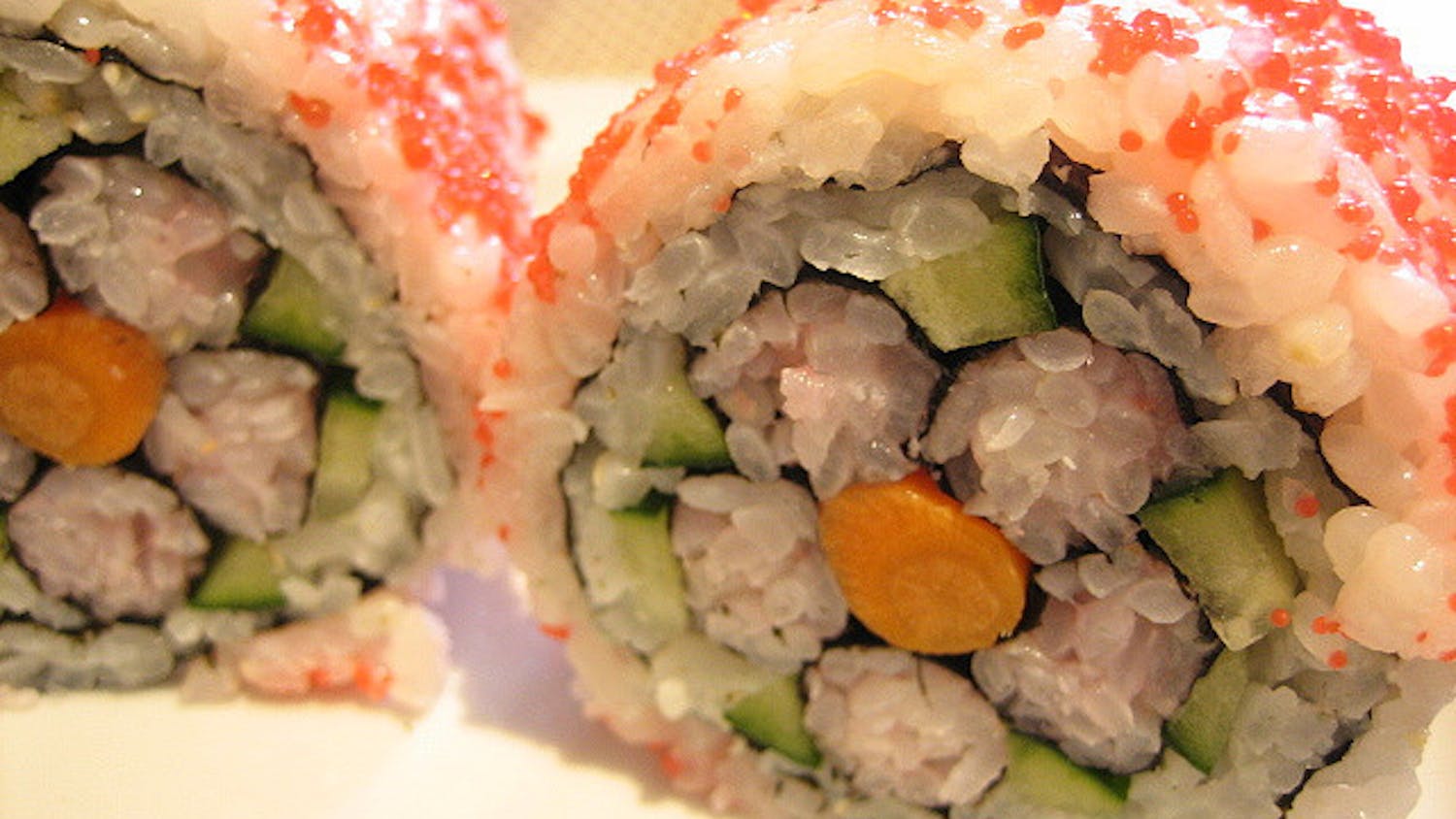 "sushi creativo" by KimonoClub, used under CC BY-NC-ND 2.0