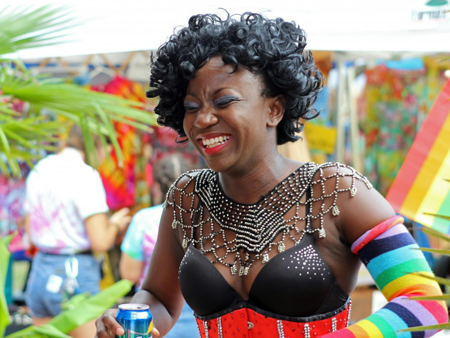 Hundreds of people gathered in downtown Gainesville on Sunday afternoon to celebrate members of the LGBTQ+ community. The event included a parade and a festival that lasted for hours.
Photos by Lawson Nuland, Alligator Staff.
