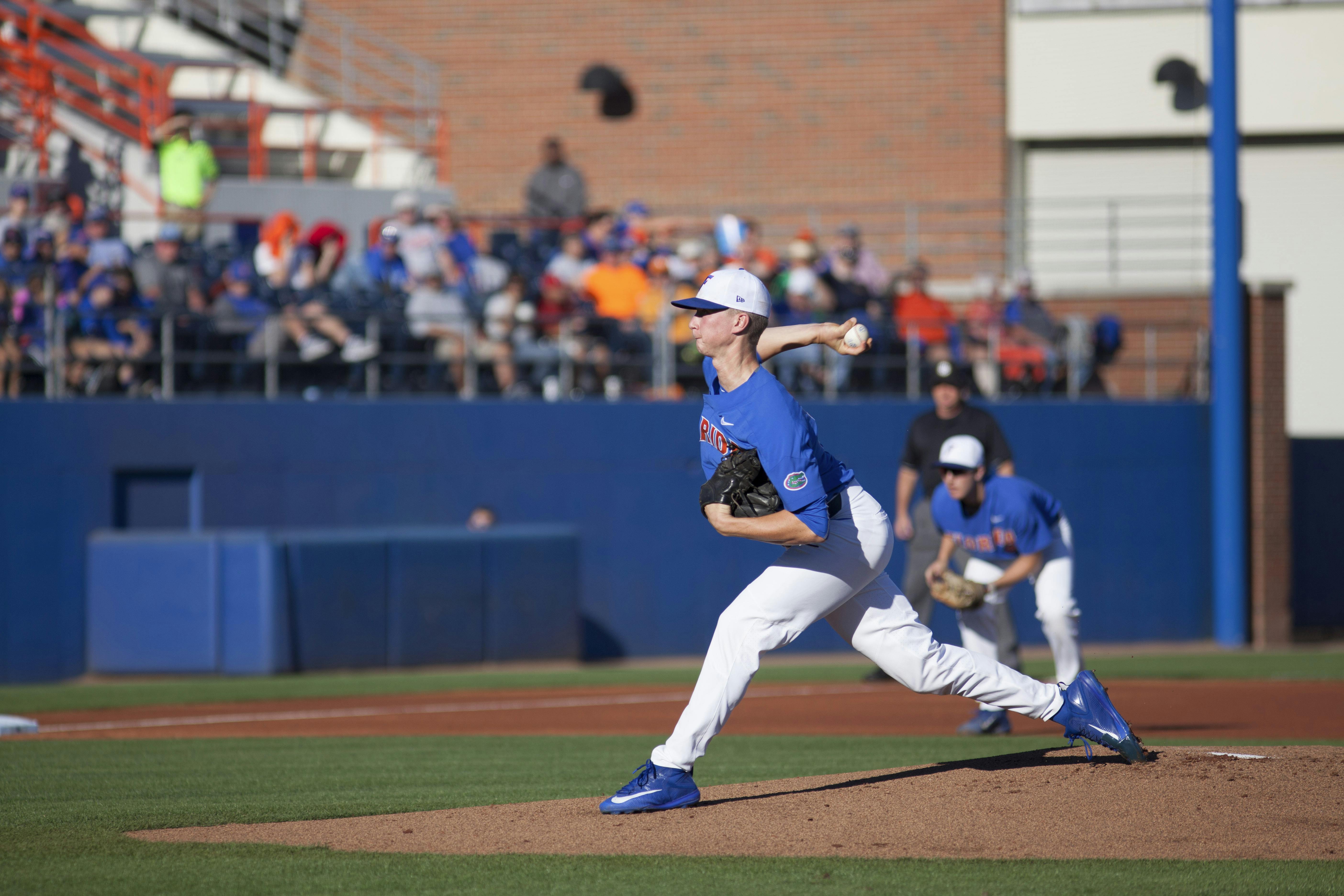 Brady Singer pitches during Florida's 3-2 loss against Tennessee on April 8, 2017, at McKethan Stadium.