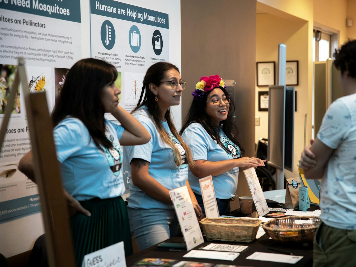 The Society for the Advancement of Chicanos/Hispanics and Native Americans in Science tables and talks to visitors at the Florida Museum of Natural History Sunday, Oct. 2, 2022.