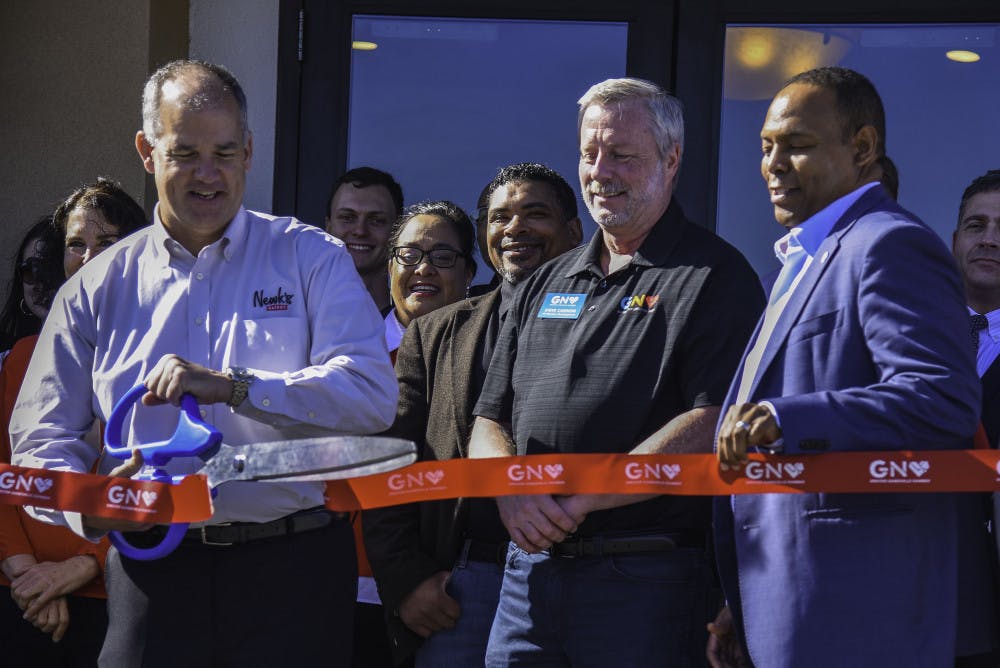 <p>After over a year of anticipation, Newk’s Grand Opening Celebration was held Friday. The event featured a ribbon-cuting ceremony with the Chamber of Commerce, free giveaways and performances from UF cheerleaders along with UF mascots Albert and Alberta.</p>