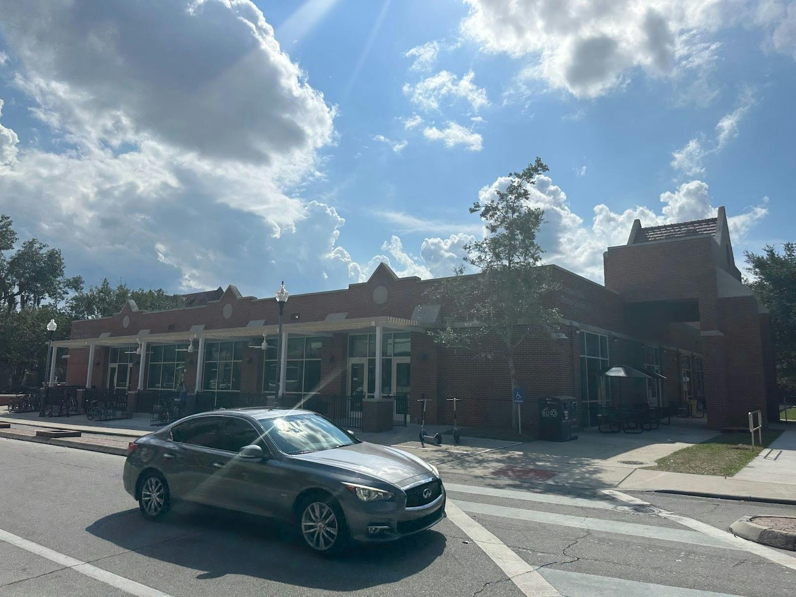 Cravings Campus Kitchen adorns indoor and outdoor seating as it sits on Fletcher Drive. 