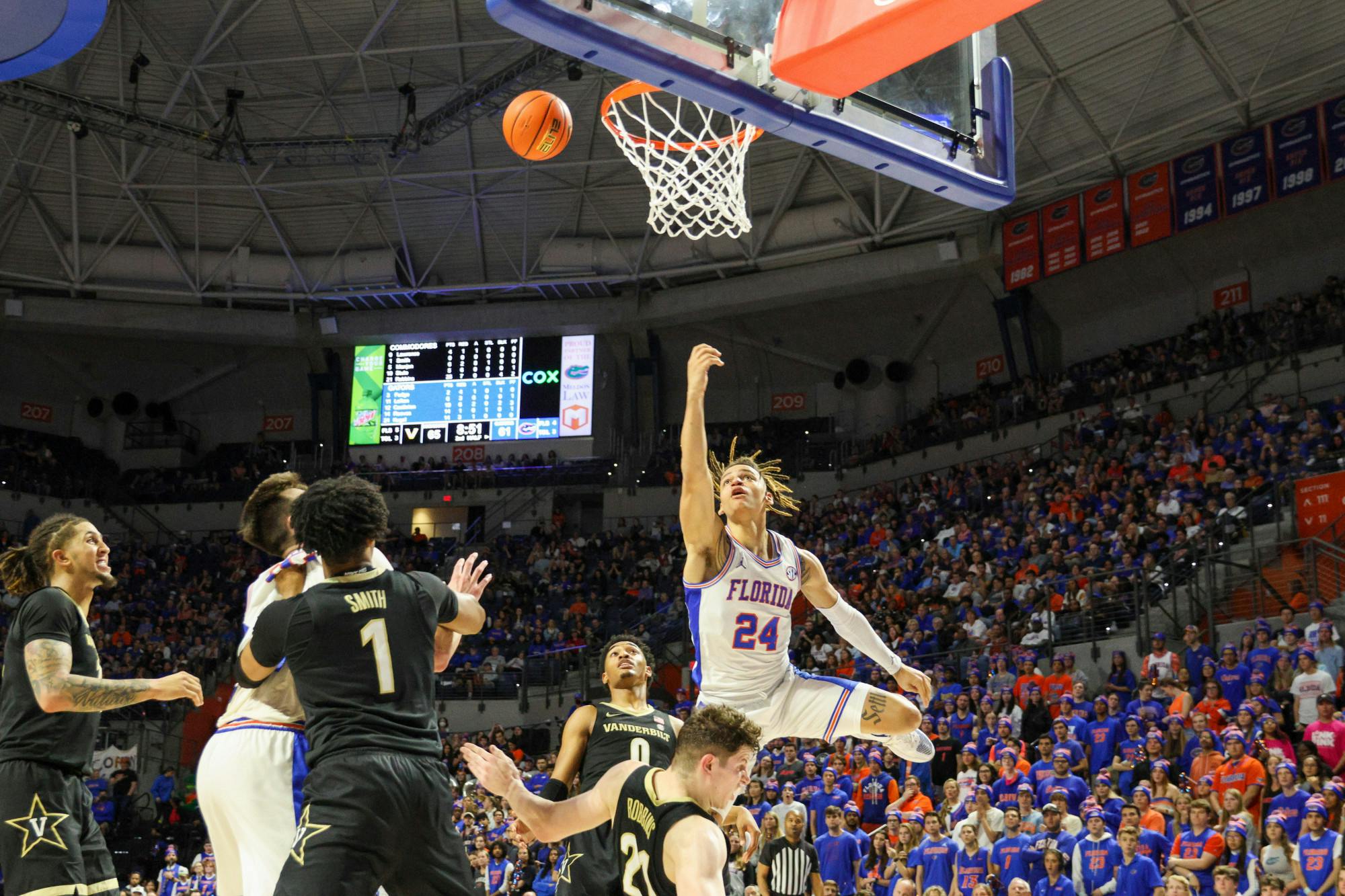 Florida guard Riley Kugel lays the ball up in the Gators' loss to the Vanderbilt Commodores Saturday, Feb. 11, 2023.