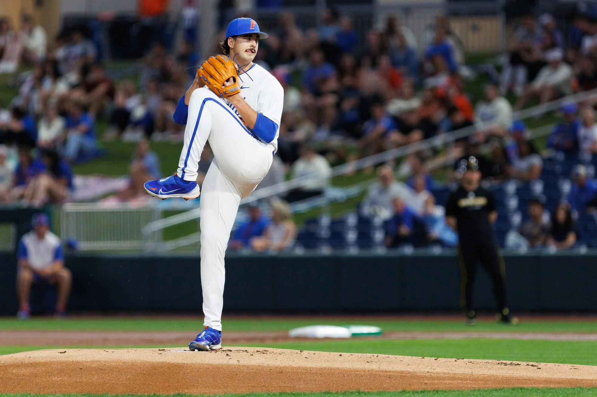 Florida Gators right handed pitcher Liam Peterson winds up to throw a pitch during an NCAA Baseball game against Kennesaw State, Friday, Feb. 20, 2026, in Gainesville, Fla.