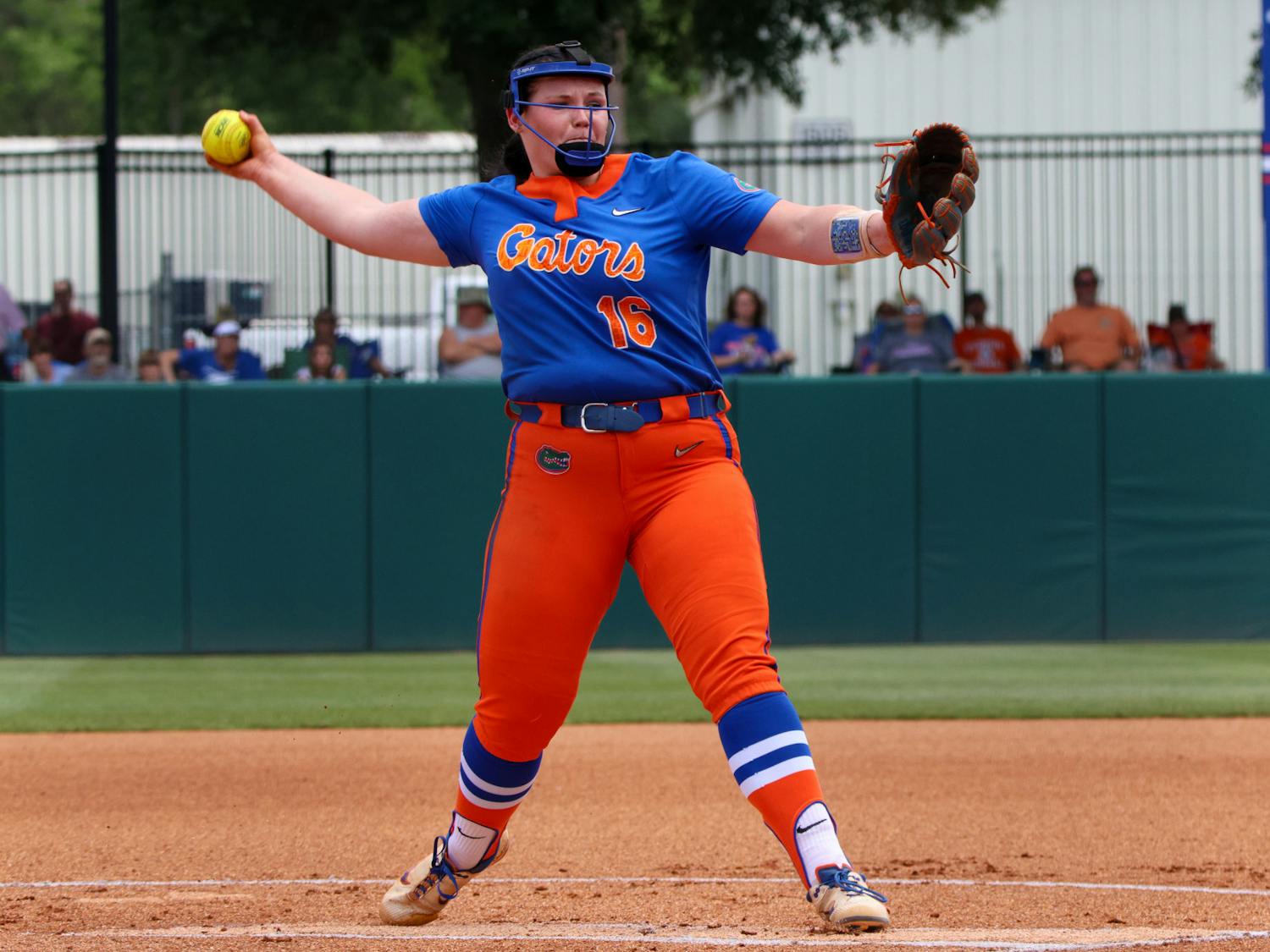 Florida pitcher Lexie Delbrey throws the ball during the Gators' 8-7 win over the Georgia Bulldogs Saturday, April 15, 2023.