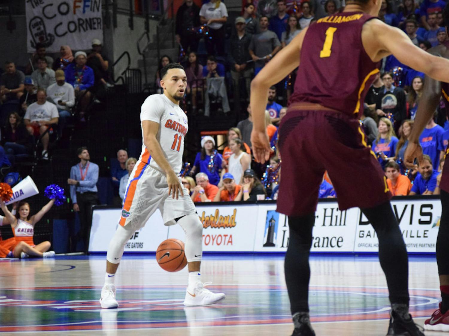 Florida guard Chris Chiozza scored 17 points in Florida’s 81-74 win over Vanderbilt on Saturday to open SEC play.