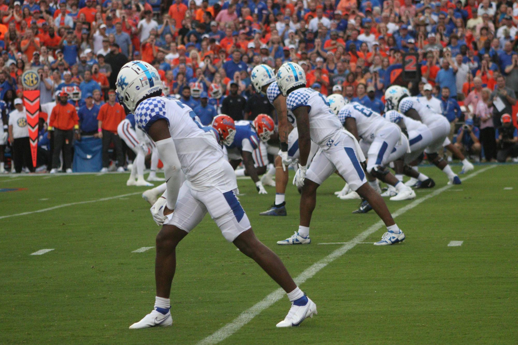 Kentucky's offense lines up during the first half of its 26-16 win over Florida Saturday, Sept. 10, 2021. 