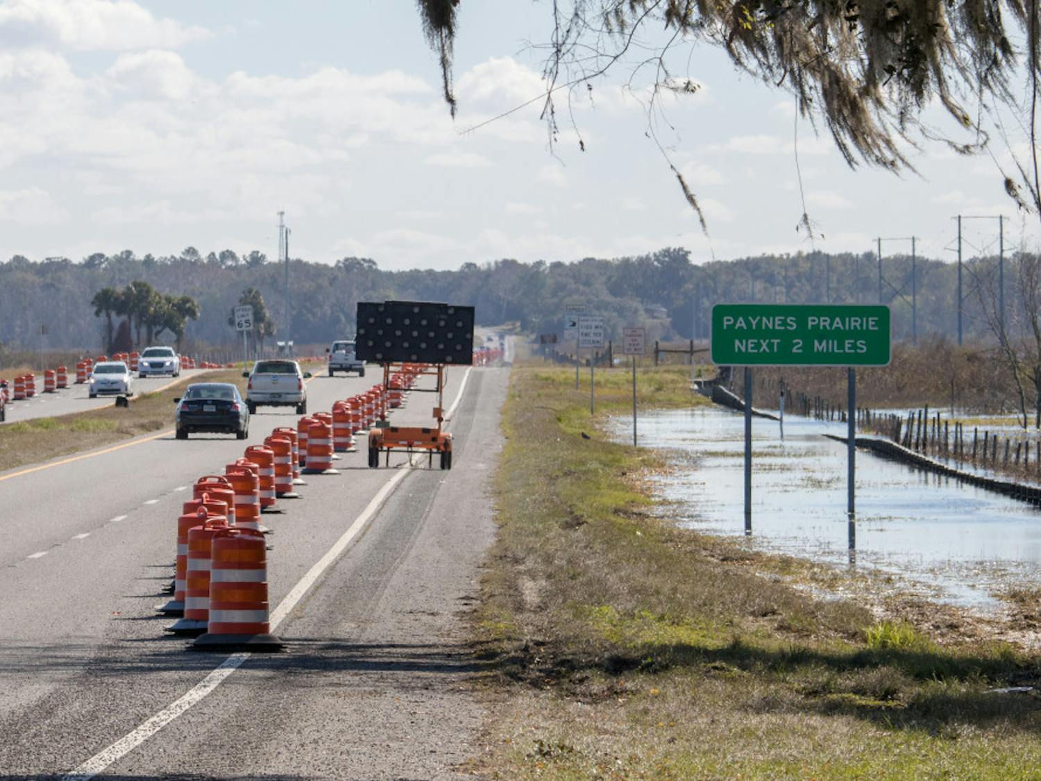 The outer lanes on both sides of U.S. 441 through Paynes Prairie are still closed nearly four months after Hurricane Irma. Flooding from heavy rainfall and a collapsed levee caused the lane closures.