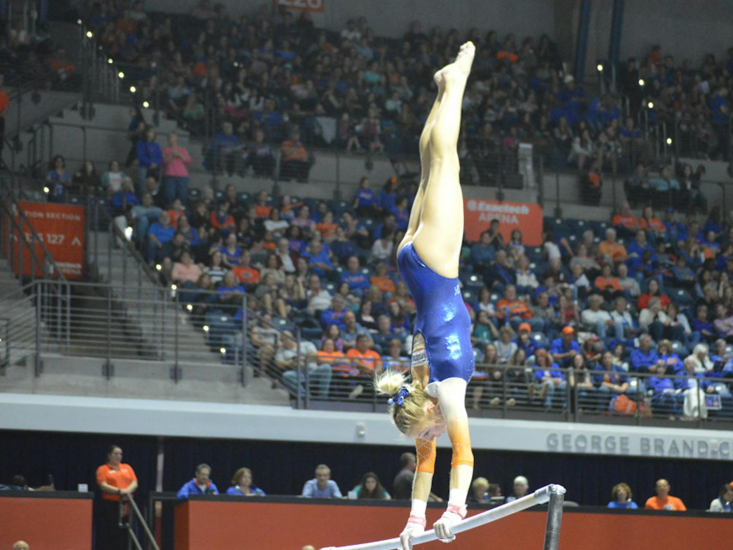 Senior Alex McMurtry's two perfect 10.0s led the way for the No. 5 Gators as they took down No. 1 Oklahoma by the slimmest margin possible. She now holds the UF record for career 10.0s.