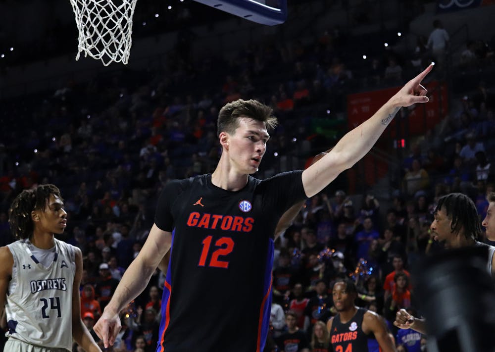 <p>Florida&#x27;s Colin Castleton celebrates during a Dec. 8 game against North Florida. The center scored a team-high 19 points against LSU Wednesday.</p>