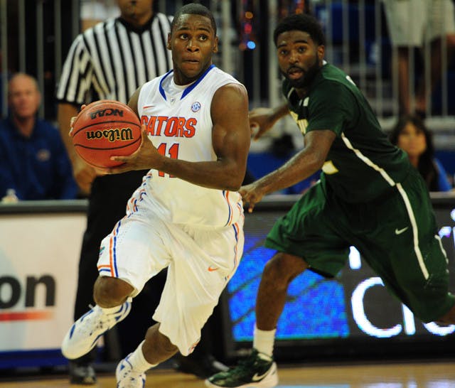 Senior point guard Erving Walker said he isn’t worried by losses to Ohio State and Syracuse but that the Gators need to snag a quality nonconference win. Florida plays Arizona tonight at 7 in the O’Connell Center.