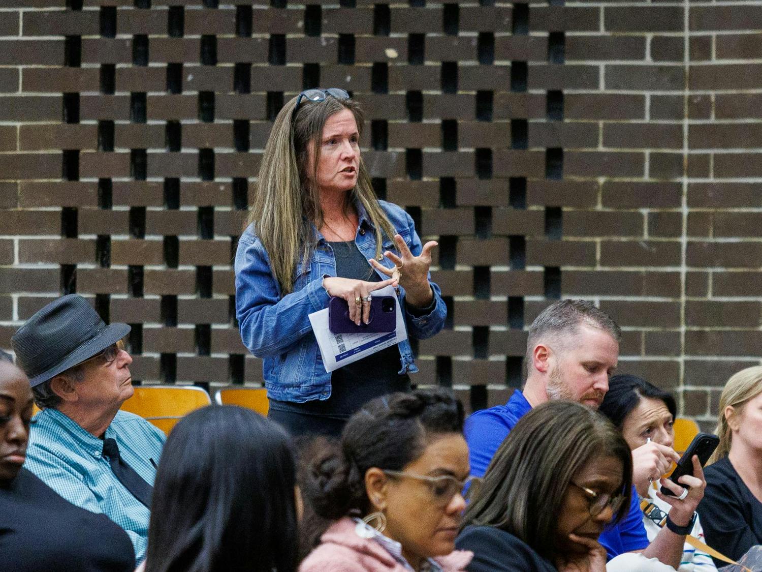Realator Heather Surrency voices her concerns during a meeting about the future of the schools in Hawthorne, Florida, on Wednesday, Feb. 04, 2026.