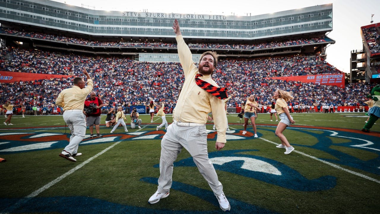 George Edmondons’s family led UF fans in his famous “two-bits” cheer at Saturday night’s game. The UF Athletic Association organized the cheer as well as a mural and t-shirt sale honoring the late “Mr.Two Bits.”