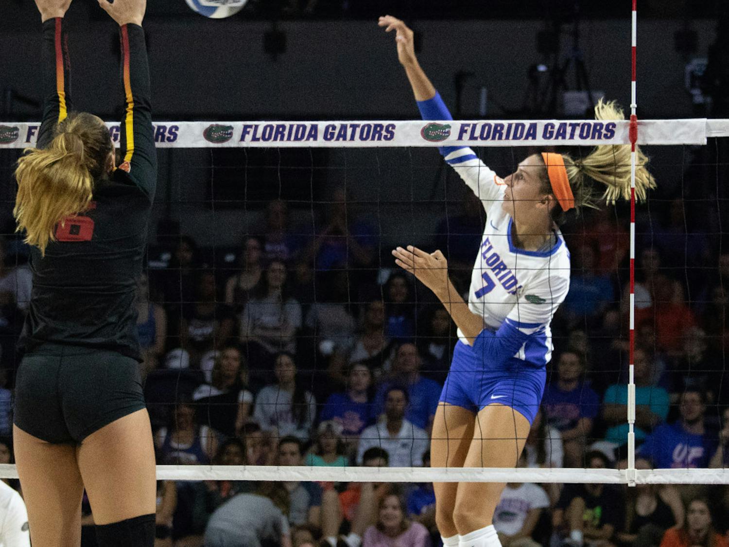 Junior outside hitter Paige Hammons led all players with 12 kills in Sunday's match between No. 11 Florida and Mississippi State in Starkville, Mississippi.