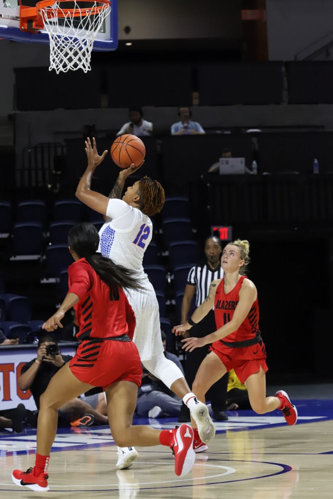 Forward Zada Williams had 13 points on 6-of-9 shooting in UF’s exhibition win over Valdosta State.