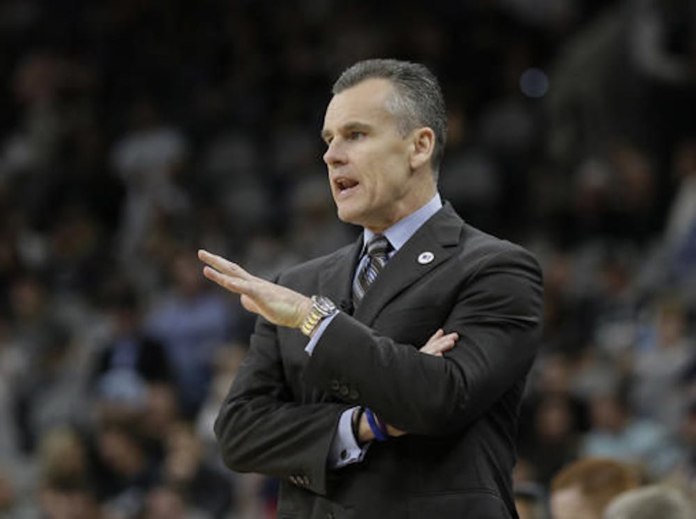 <p>Oklahoma City Thunder head coach Billy Donovan talks to his players during the first half of an NBA basketball game against the San Antonio Spurs, Tuesday, April 12, 2016, in San Antonio. (AP Photo/Eric Gay)</p>