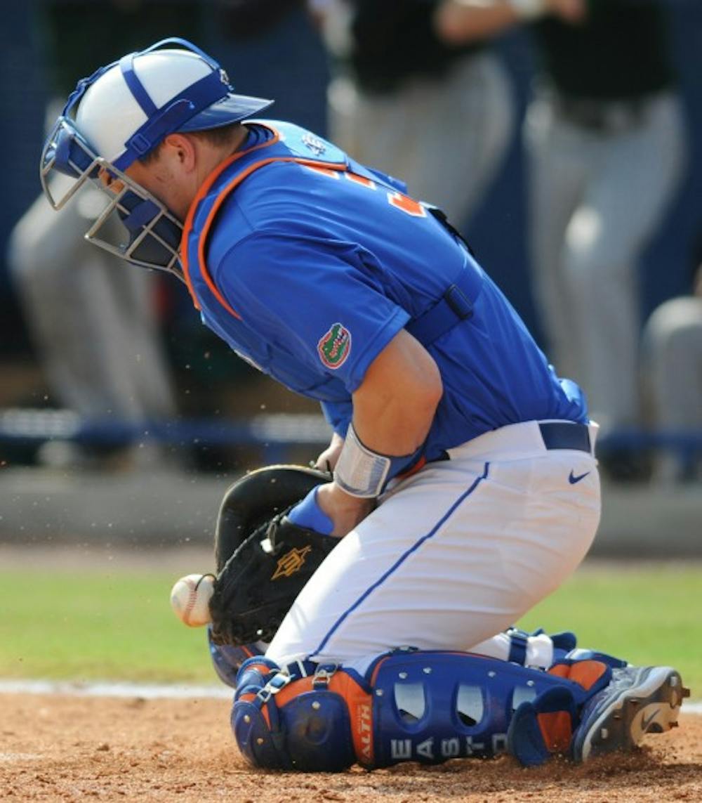<p>Florida junior catcher and All-American Mike Zunino said he is working with freshman backstop Taylor Gushue to help his transition.</p>