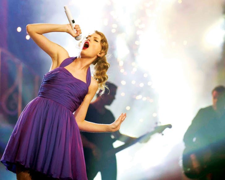 FILE - This Nov. 22, 2011 file photo shows singer Taylor Swift performing at Madison Square Garden in New York. Six-time Grammy winner Taylor Swift will perform at the 2012 MTV Video Music Awards next month. Comedian Kevin Hart will host the VMAs live from the Staples Center in Los Angeles on Sept. 6. (AP Photo/Charles Sykes, file)