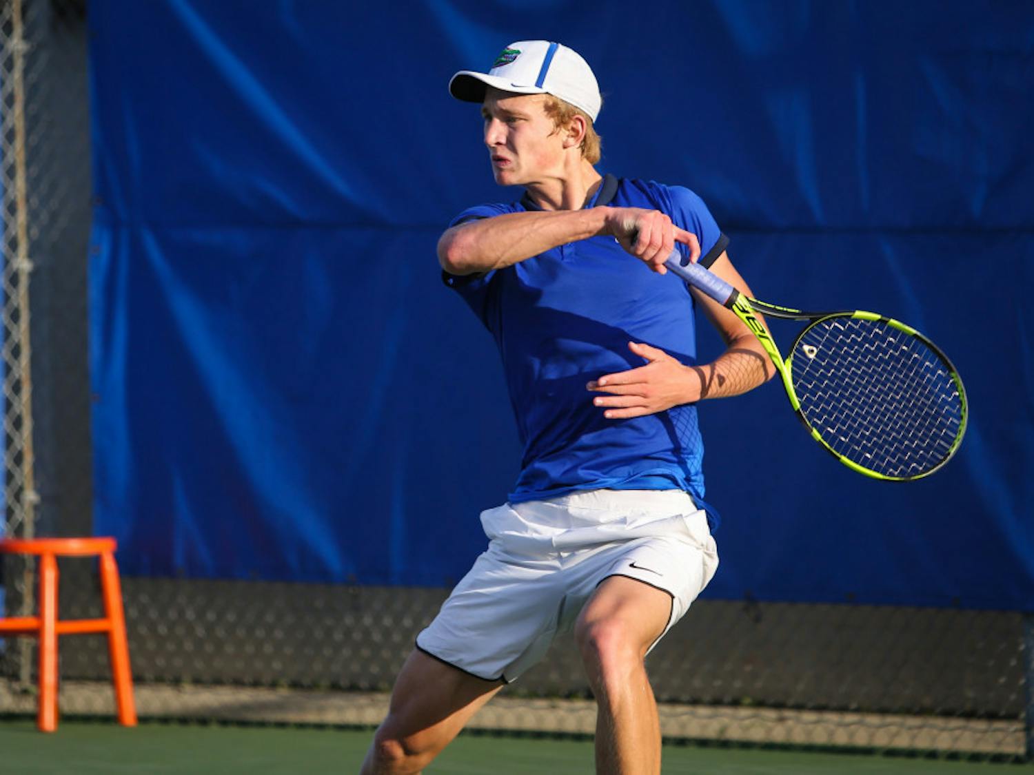 The Gators men's tennis team eliminated FSU and advanced to the Sweet 16 on Saturday. 
