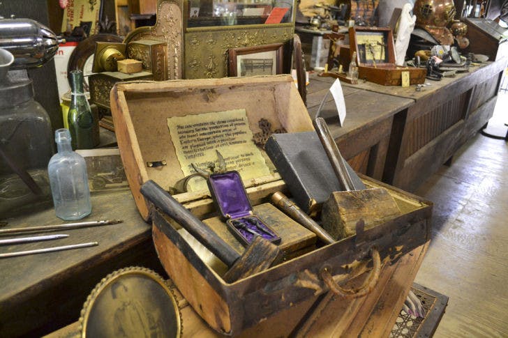 A vampire-slaying kit sits among similarly weird items at Comanche Moon Curios, a store for eclectic items near McIntosh, Fla.&nbsp;
&nbsp;