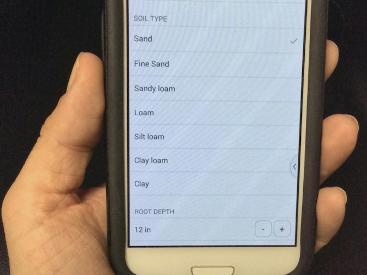 The Smart Irrigation Turf smartphone app, created by UF’s Institute of Food and Agricultural Sciences, generates irrigation schedules for homeowners after they input information about the property.
