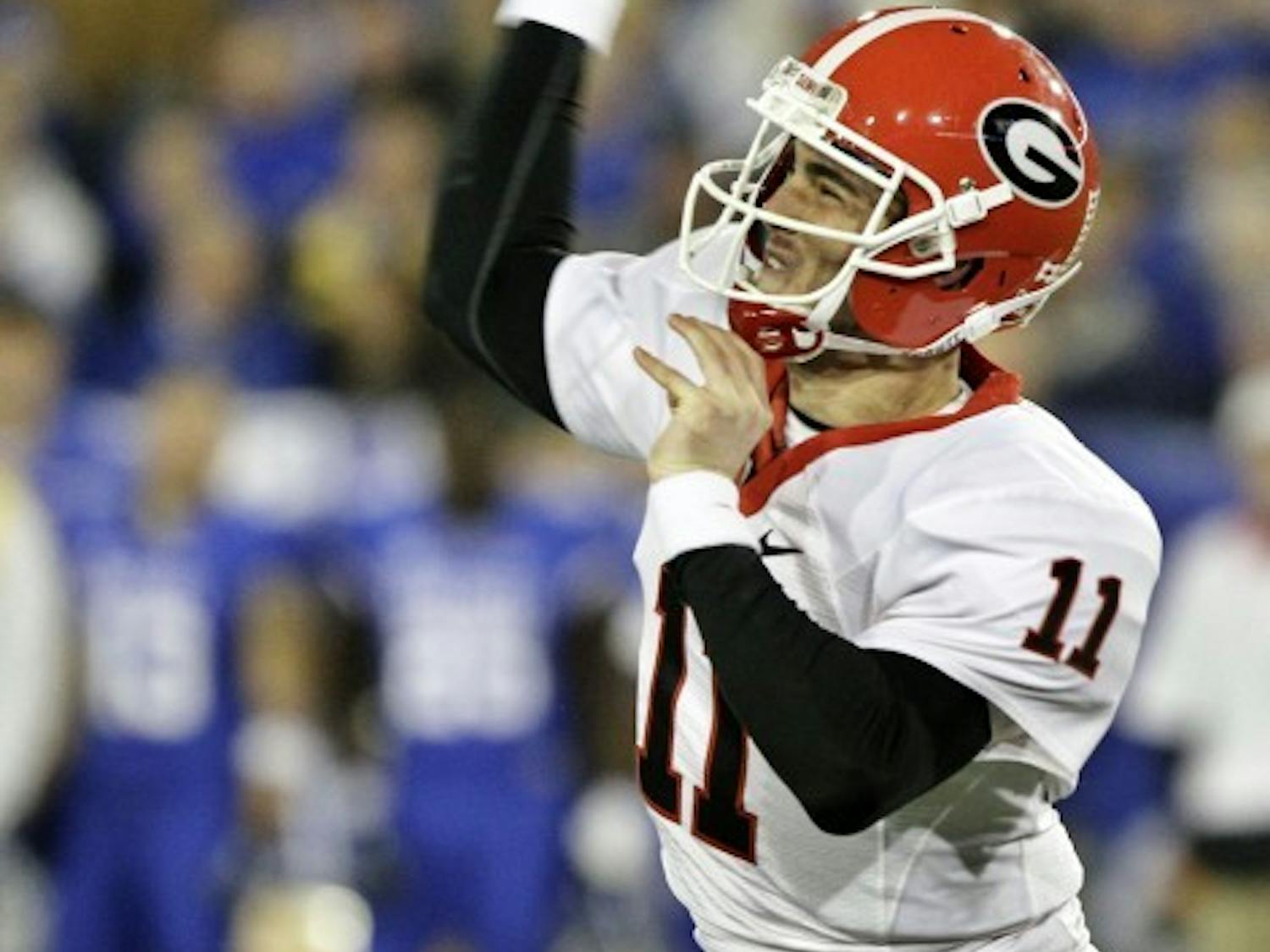 Georgia quarterback Aaron Murray (11) attempts a pass during the first half against Kentucky on Oct. 20, 2012, in Lexington, Ky.
