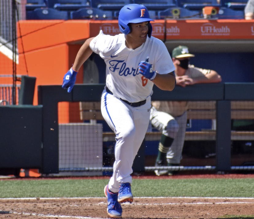 First baseman Kendrick Calilao sprints out of the batters box against Jacksonville March 14. 