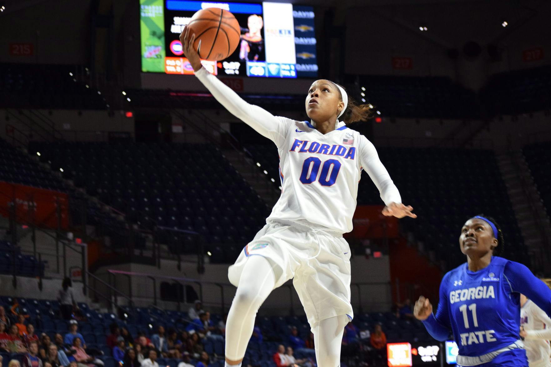 Florida guard Delicia Washington’s jumper gave UF a two-point lead with just 15 seconds left, and the Gators snapped a five-game losing streak with a 57-55 win over Alabama.
&nbsp;