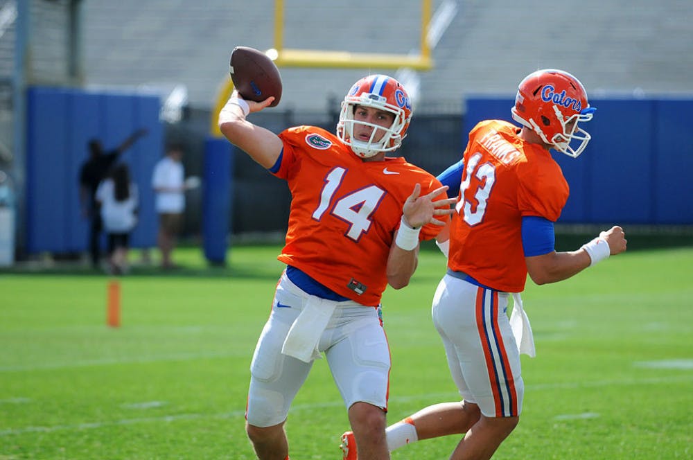 Florida quarterback Luke Del Rio throws a pass&nbsp;during a Spring practice on March 16, 2016, at the Sanders Practice Fields.&nbsp;