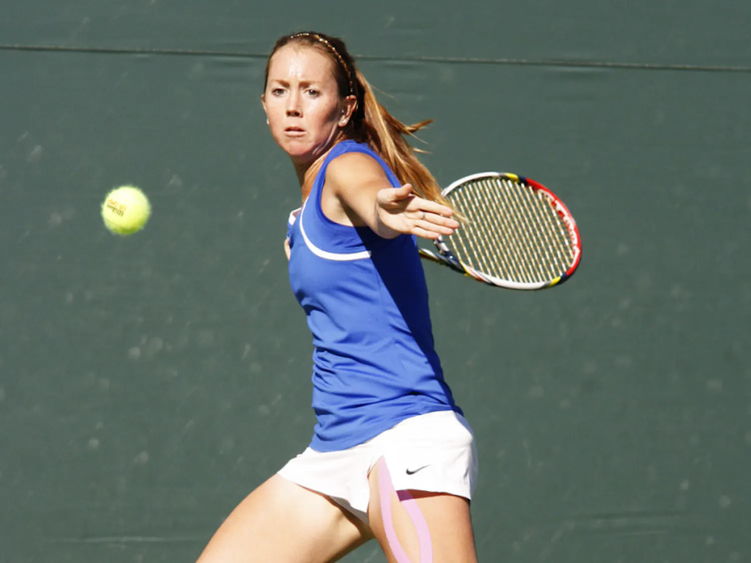 UF senior Lauren Embree returns a volley from Baylor sophomore Ema Burgic during the No. 1 Gators’ 7-0 win against the 15th-ranked Bears on Feb. 2. Embree has won four Southeastern Conference titles at Florida.