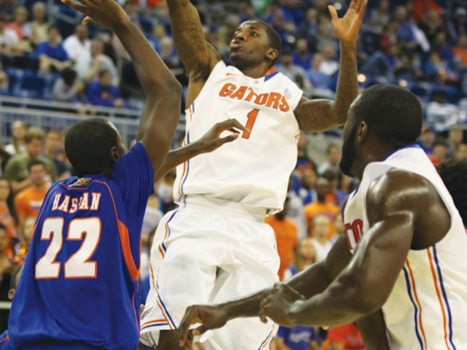 Kenny Boynton (1) shoots during Florida’s 58-40 win against Savannah State on Nov. 20 at home.