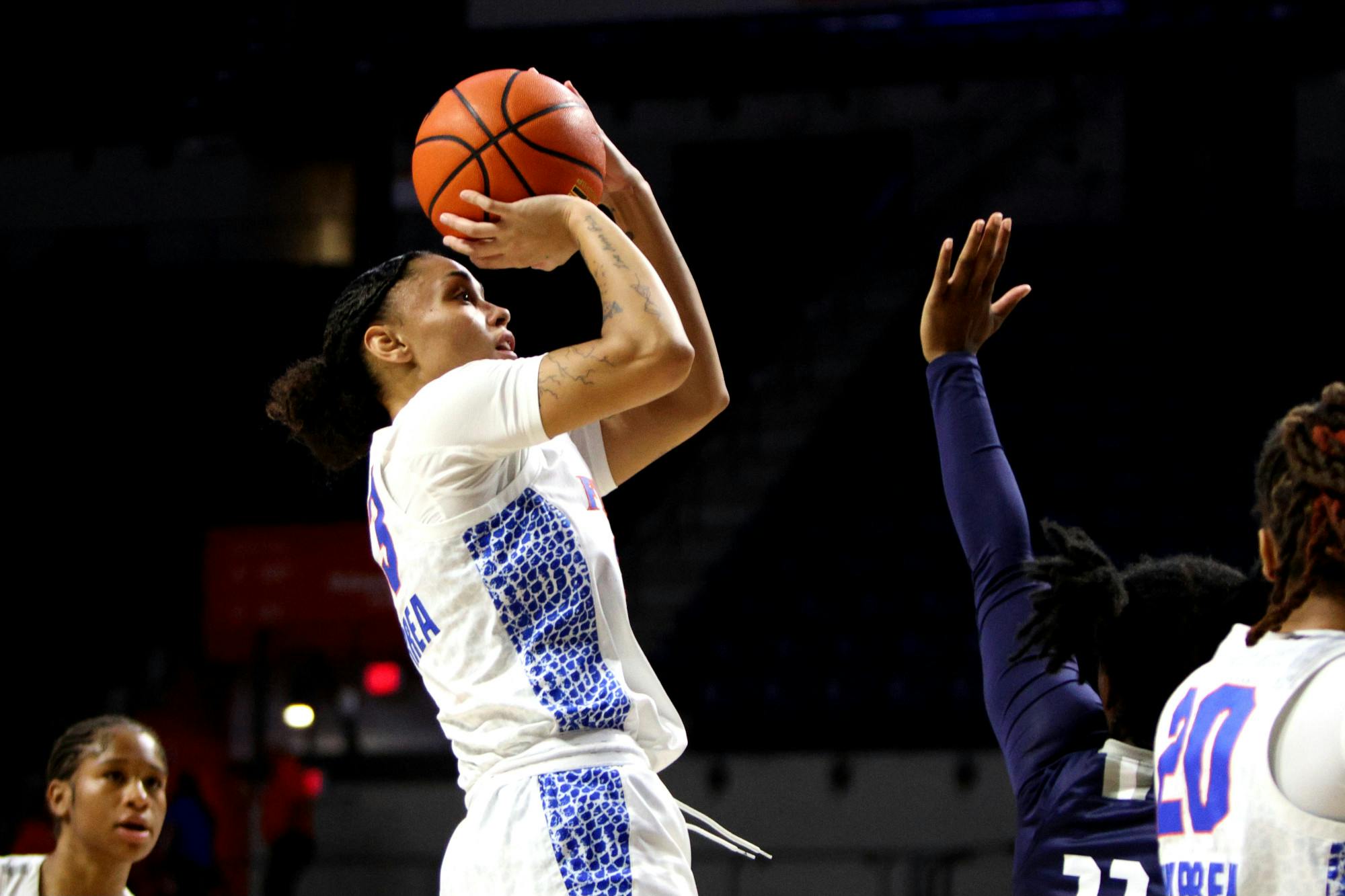 Senior guard Leilani Correa takes a jump shot in the Gators&#x27; 82-65 win against the North Florida Ospreys. 