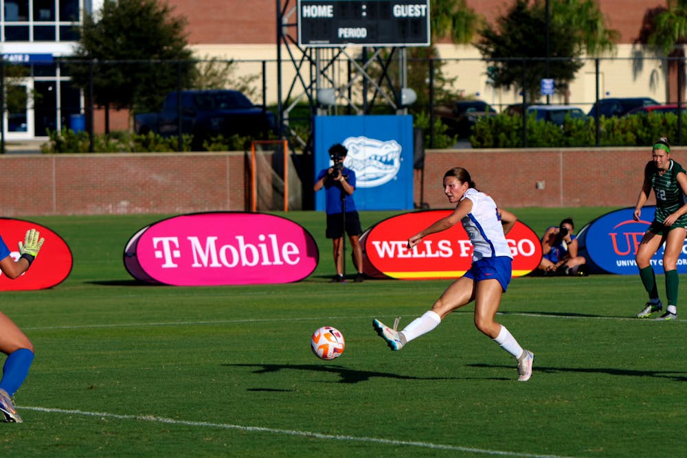 Freshman forward Megan Hinnenkamp shoots the ball in an 8-0 win against the Stetson Hatters Sunday, Aug. 27, 2023. 