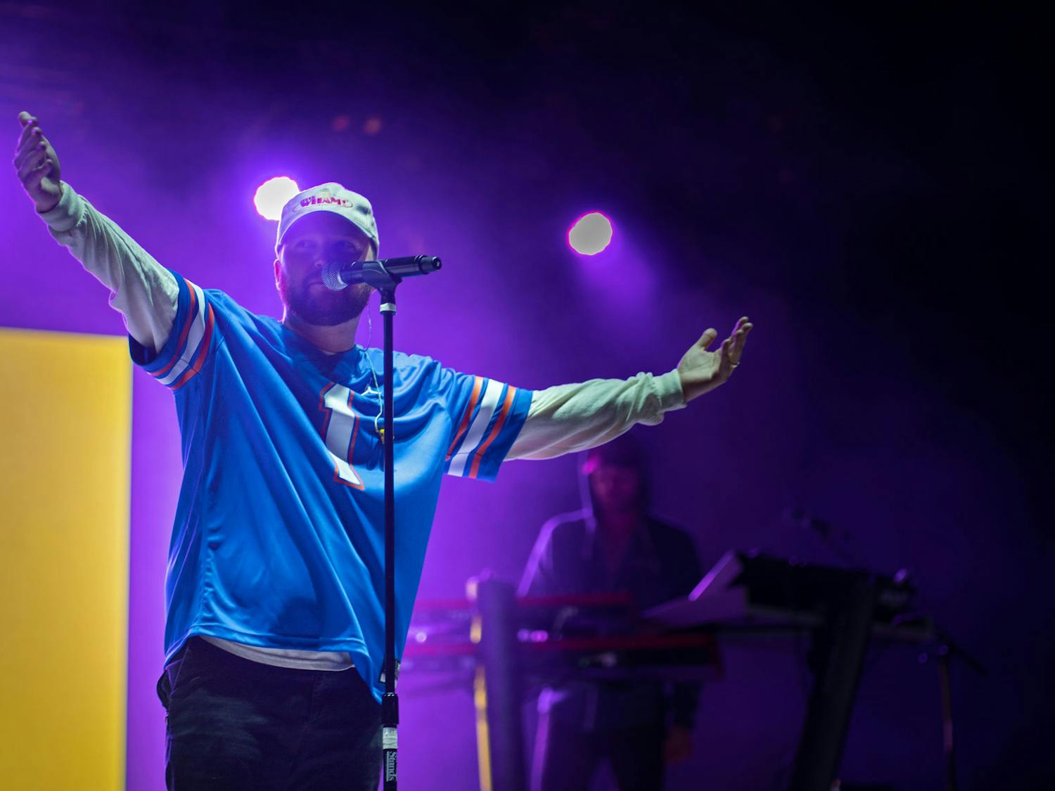 Quinn XCII, a singer and songwriter known for using a blend of different musical genres, opens his arms Friday night at Flavet Field as the headlining artist for the UF Student Government Productions Fall concert.&nbsp;