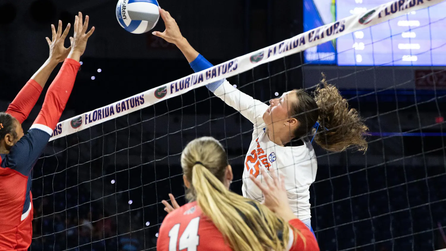 Alec Rothe (25) attacks the ball during the Gators’ matchup against Stony Brook for their homeopener, Aug. 30, 2026 at the Stephen C. O’Connell Center in Gainesville, Fla.