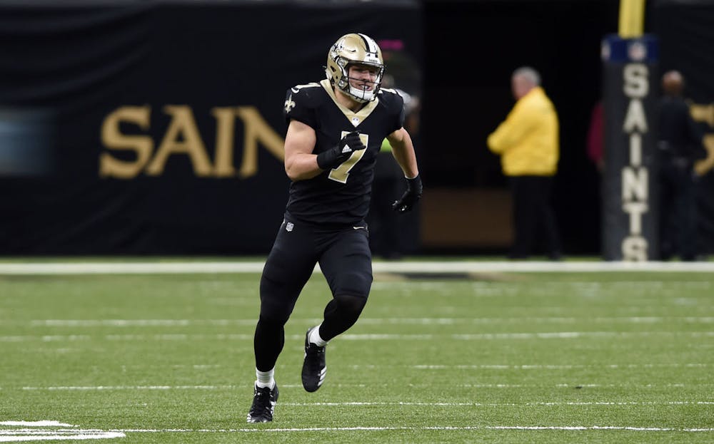 <p><span id="docs-internal-guid-f6a3e766-02b7-a800-18b0-ec48f9d5eb22"><span>New Orleans Saints third-string quarterback Taysom Hill nearly blocked a punt in Sunday's divisional round playoff game, prompting praise from Fox broadcasters Joe Buck and Troy Aikman.</span></span></p>
