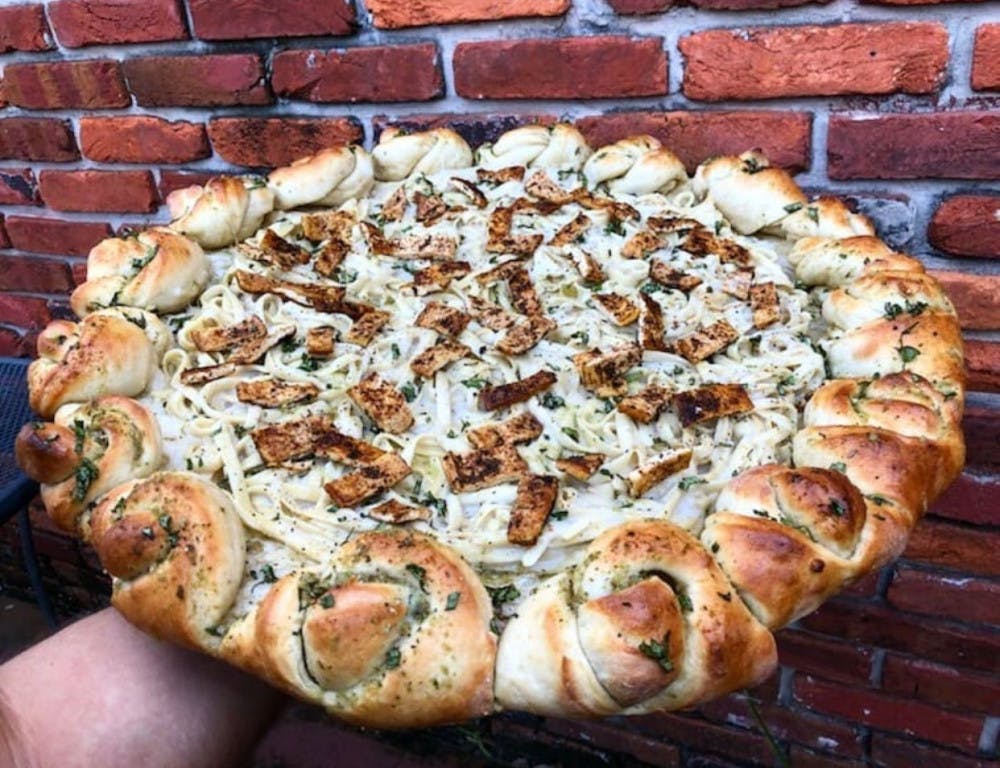 Vegan Fettuccine Alfredo With Garlic Knot Crust