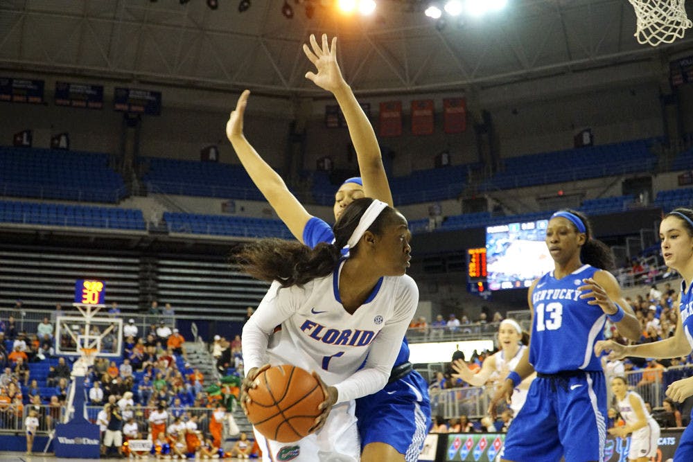 Florida's Ronni Williams looks to pass during UF's 85-79 win over Kentucky on Jan. 31, 2016, in the O'Connell Center.