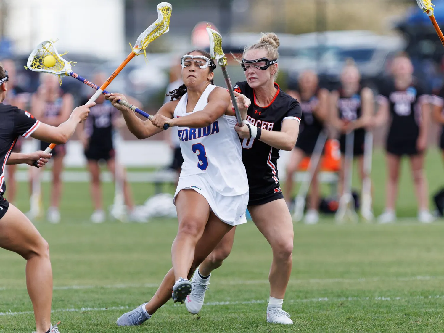 Florida attacker Autumn Blair (3) passes during the first quarter of an NCAA women’s lacrosse gmae against Mercer, Saturday, March 07, 2026, in Gainesville, Fla.