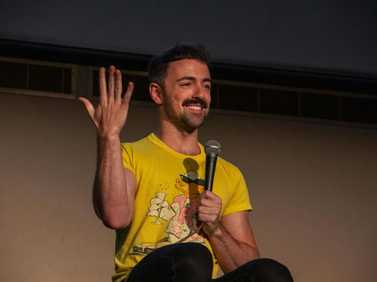 Matteo Lane speaks to students during Gator nights Oct. 11, at the Reitz Union.