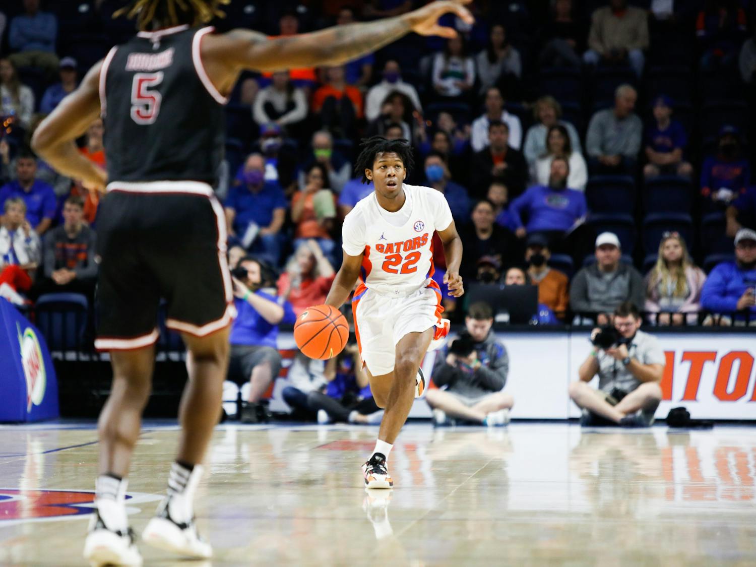 Florida's Tyree Appleby brings the ball up the court during a Nov. 28 game against Troy