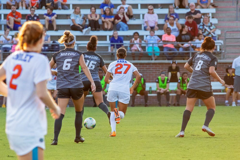 <p><span id="docs-internal-guid-02837ea3-7fff-7fcf-e519-60b285c392e0"><span>Forward Vanessa Kara scored the first goal against the Tigers Thursday night. It was her sixth goal in the last four matches.</span></span></p>