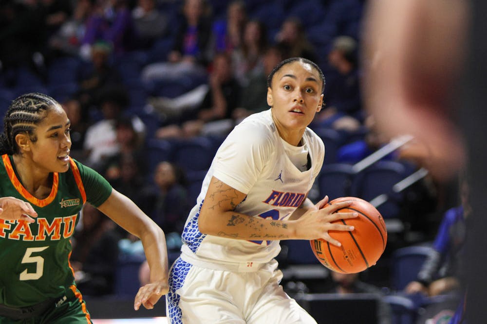 Florida guard Leilani Correa scans the court in the Gators' 92-54 win against the Florida A&M Rattlers on Monday, Nov. 13, 2023.