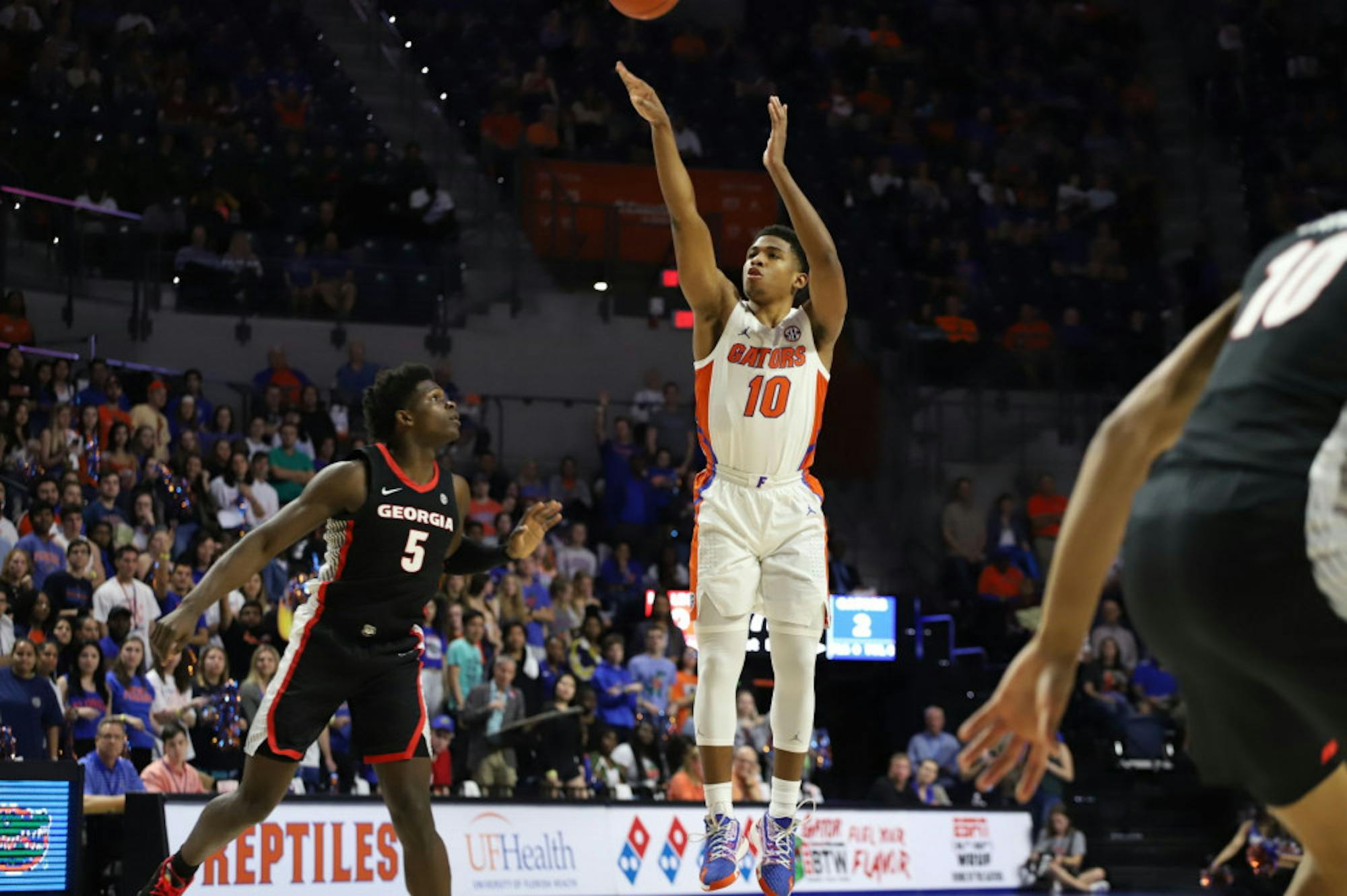 Late-game collapse sees Florida loss to South Carolina - The Independent Florida Alligator - Vimarsana News