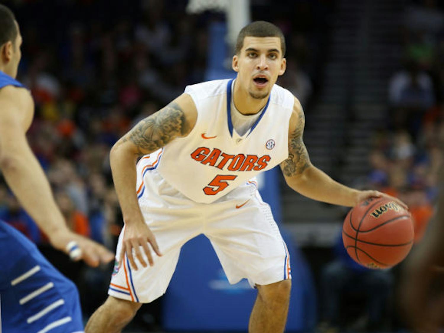 Scottie Wilbekin dribbles the ball during Florida’s 66-45 win against Middle Tennessee on Nov. 18 in the Tampa Bay Times Forum. Florida begins its season against North Florida on Nov. 8.