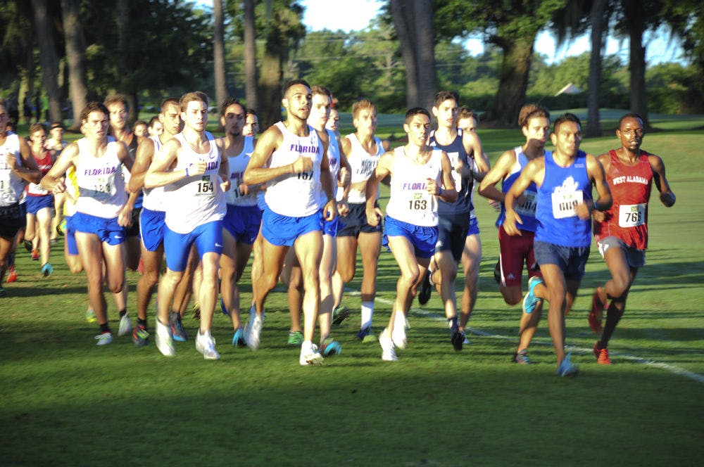 UF's Eddie Garcia (middle) leads the pack during the 2015 Mountain Dew Invitational in Gainesville.