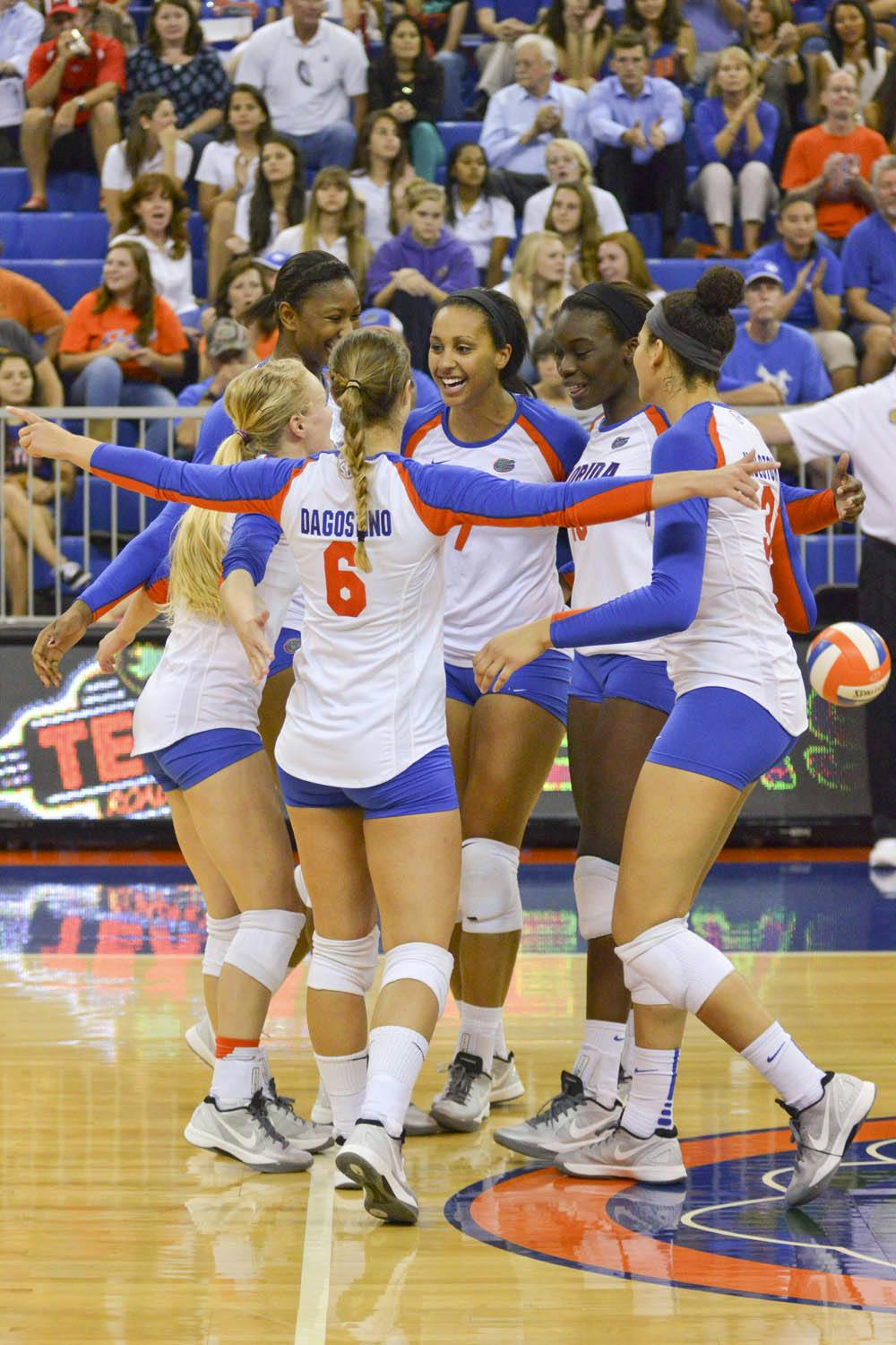 <p>UF volleyball celebrates a point during Florida's 3-0 win against Texas A&amp;M.</p>
