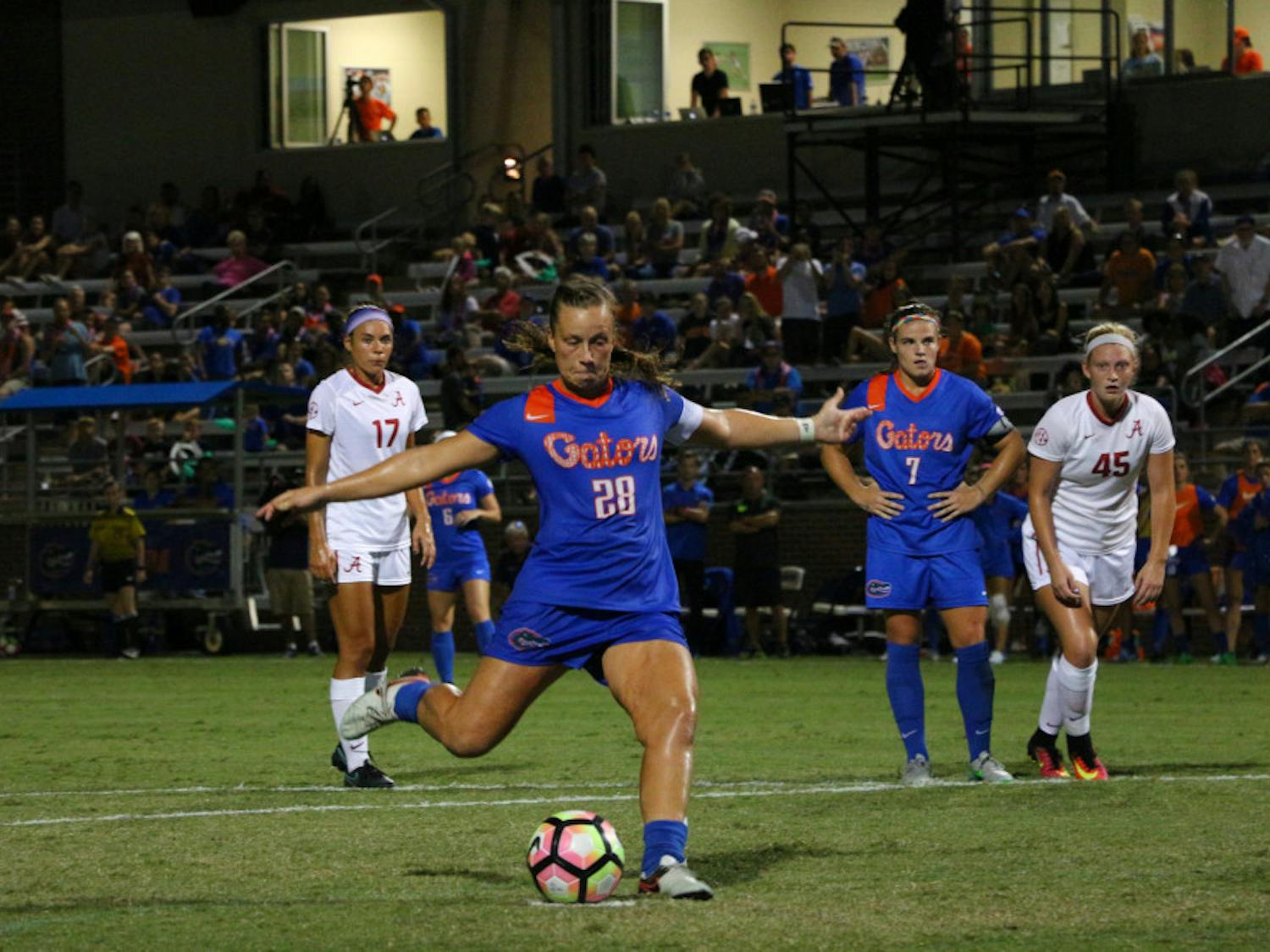Meggie Dougherty Howard shoots the ball during Florida's 6-0 win over Alabama on Oct. 20, 2016, at Donald R. Dizney Stadium.