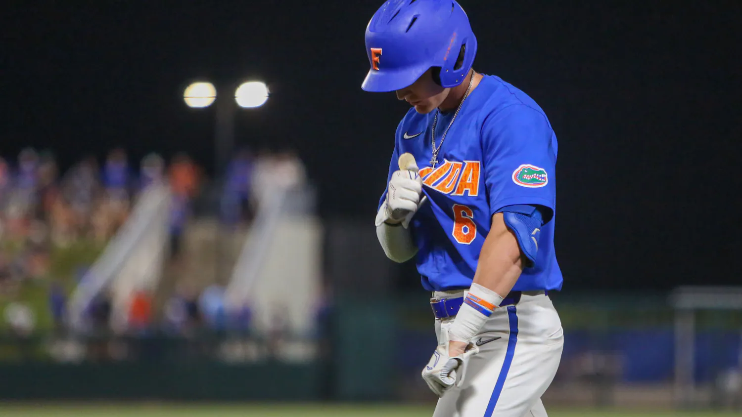 Florida junior Tyler Shelnut adjusts his jersey during the Gators’ 6-2 win against Vanderbilt Saturday, May 13, 2023.