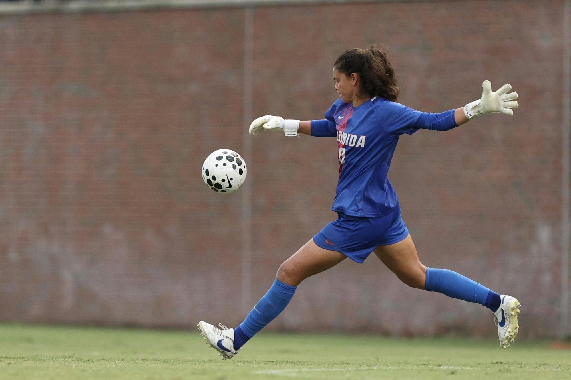 Florida Gators goalkeeper Paloma Peña (0) kicks the ball downfield during a game against the UCF Knights at Donald R. Dizney Stadium on Thursday, Aug. 28, 2025.